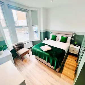  Kwatera prywatna 43 Ensuite Look Like Locations