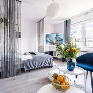 Dreamy Modern 13 Min To Old Town In The Beloved District Of Muranow Apartament Warszawa